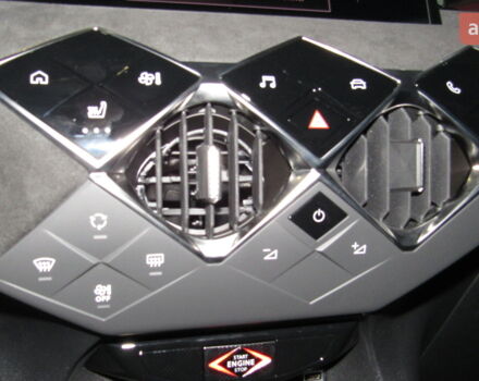 купить новое авто DS 3 e-Tense 2023 года от официального дилера AUTOCENTER AUTO.RIA DS фото