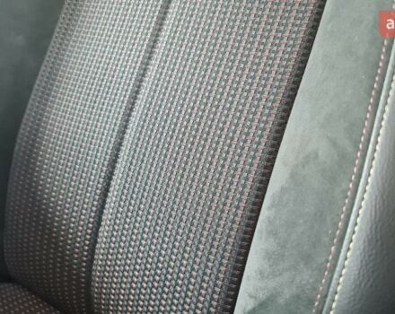 DS 3 e-Tense, объемом двигателя 0 л и пробегом 0 тыс. км за 31664 $, фото 41 на Automoto.ua