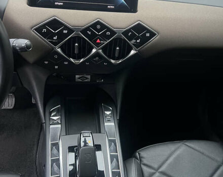 Синий DS 3 e-Tense, объемом двигателя 0 л и пробегом 60 тыс. км за 17000 $, фото 22 на Automoto.ua