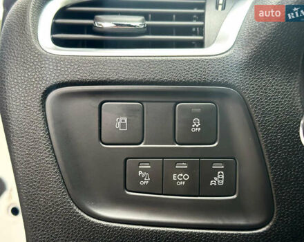 Белый DS 4, объемом двигателя 1.6 л и пробегом 117 тыс. км за 11500 $, фото 25 на Automoto.ua