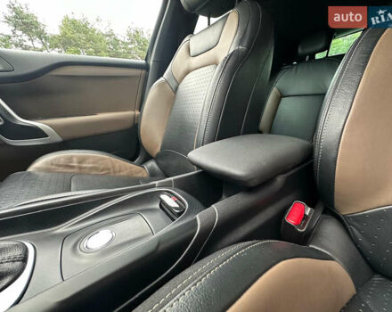 Белый DS 4, объемом двигателя 1.6 л и пробегом 117 тыс. км за 11400 $, фото 28 на Automoto.ua