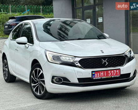 Білий DS 4, об'ємом двигуна 1.6 л та пробігом 117 тис. км за 11500 $, фото 1 на Automoto.ua