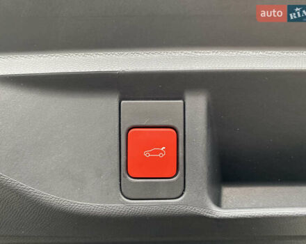 Чорний DS 4, об'ємом двигуна 1.6 л та пробігом 17 тис. км за 28500 $, фото 28 на Automoto.ua
