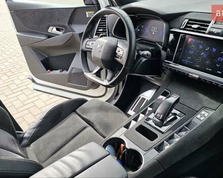 Белый DS 7 Crossback, объемом двигателя 2 л и пробегом 103 тыс. км за 26500 $, фото 34 на Automoto.ua