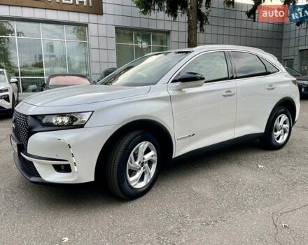 Белый DS 7 Crossback, объемом двигателя 2 л и пробегом 191 тыс. км за 23000 $, фото 1 на Automoto.ua