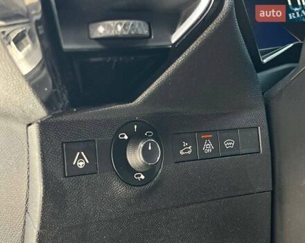 Білий DS 7 Crossback, об'ємом двигуна 2 л та пробігом 29 тис. км за 30890 $, фото 17 на Automoto.ua