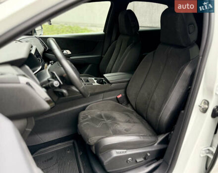 Белый DS 7 Crossback, объемом двигателя 2 л и пробегом 21 тыс. км за 31000 $, фото 14 на Automoto.ua