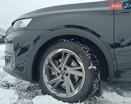 Черный DS 7 Crossback, объемом двигателя 1.6 л и пробегом 97 тыс. км за 33950 $, фото 2 на Automoto.ua