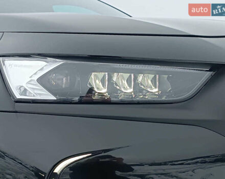 Черный DS 7 Crossback, объемом двигателя 1.6 л и пробегом 97 тыс. км за 33950 $, фото 17 на Automoto.ua