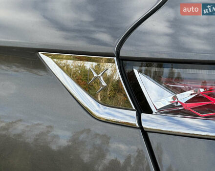 Сірий DS 7 Crossback, об'ємом двигуна 2 л та пробігом 170 тис. км за 27599 $, фото 62 на Automoto.ua