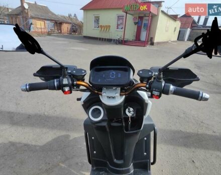 Белый Electric Scooter Electra, объемом двигателя 0.2 л и пробегом 2 тыс. км за 1100 $, фото 5 на Automoto.ua