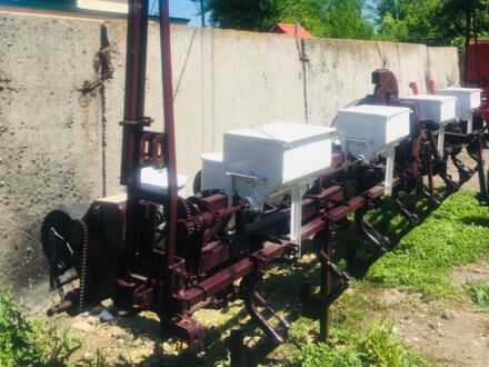 Elvorti УПС 12 2006 в Николаеве на Automoto.ua Elvorti УПС 12, объемом двигателя 0 л и пробегом 1 тыс. км за 2324 $, фото 1 на Automoto.ua