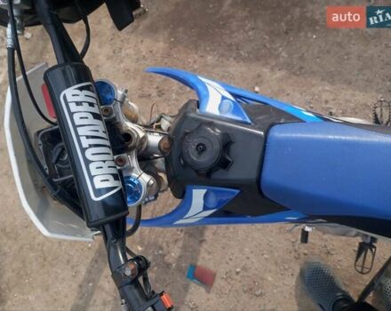 Синий Exdrive 125, объемом двигателя 0.5 л и пробегом 2 тыс. км за 29000 $, фото 5 на Automoto.ua