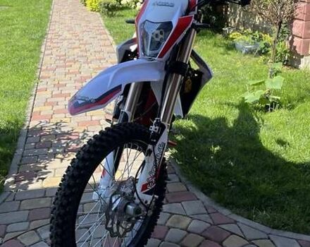 Белый Exdrive CRF-250, объемом двигателя 0.25 л и пробегом 3 тыс. км за 1500 $, фото 2 на Automoto.ua