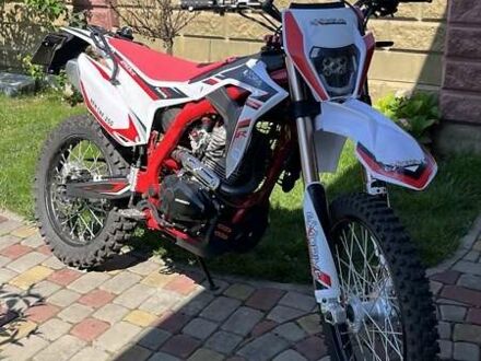 Exdrive CRF-250 2024 в Луцке на Automoto.ua Белый Exdrive CRF-250, объемом двигателя 0.25 л и пробегом 3 тыс. км за 1500 $, фото 1 на Automoto.ua