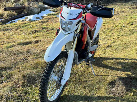 Exdrive CRF-250 2023 у Болехове на Automoto.ua Червоний Exdrive CRF-250, об'ємом двигуна 0.22 л та пробігом 2 тис. км за 1750 $, фото 1 на Automoto.ua