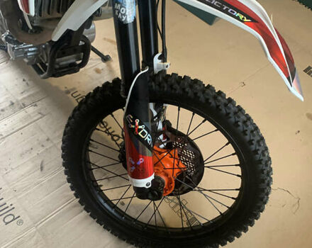 Белый Exdrive Profactory 300, объемом двигателя 0.35 л и пробегом 1 тыс. км за 2000 $, фото 3 на Automoto.ua