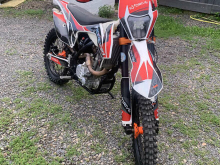 Exdrive Profactory 300 2025 в Сваляве на Automoto.ua Белый Exdrive Profactory 300, объемом двигателя 0.35 л и пробегом 1 тыс. км за 2000 $, фото 1 на Automoto.ua