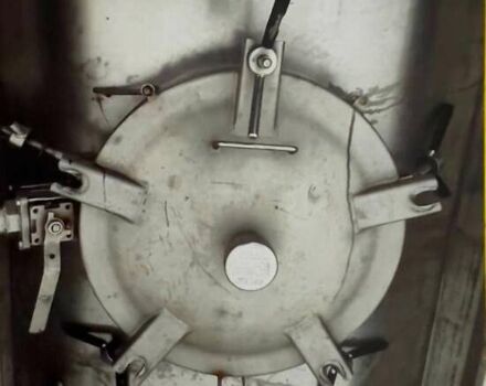 Farcinox FX-312 2001 в Киеве на Automoto.ua Серый Farcinox FX-312, объемом двигателя 0 л и пробегом 0 тыс. км за 30000 $, фото 4 на Automoto.ua