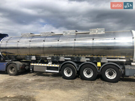 Fluid CSP 2004 в Запорожье на Automoto.ua Fluid CSP, объемом двигателя 0 л и пробегом 100 тыс. км за 36000 $, фото 1 на Automoto.ua
