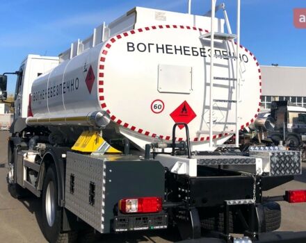 Ford Trucks 1833 DC, объемом двигателя 9 л и пробегом 0 тыс. км за 164228 $, фото 3 на Automoto.ua