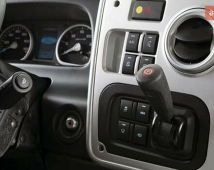 Ford Trucks 1842T, объемом двигателя 12.7 л и пробегом 0 тыс. км за 104105 $, фото 6 на Automoto.ua