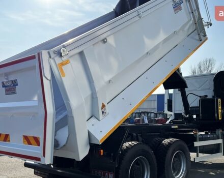 Ford Trucks 3542D, объемом двигателя 12.7 л и пробегом 0 тыс. км за 179769 $, фото 7 на Automoto.ua