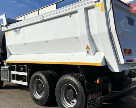 Ford Trucks 3542D, объемом двигателя 12.7 л и пробегом 0 тыс. км за 179769 $, фото 11 на Automoto.ua