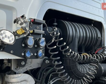 Ford Trucks F-Max, объемом двигателя 12.7 л и пробегом 0 тыс. км за 122716 $, фото 39 на Automoto.ua