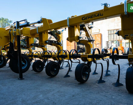 General КРН 5.6, объемом двигателя 0 л и пробегом 0 тыс. км за 7370 $, фото 6 на Automoto.ua