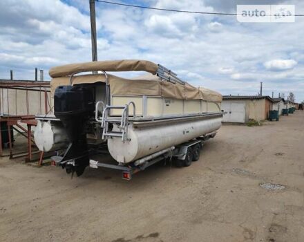 Harris Crown Pontoon, об'ємом двигуна 0 л та пробігом 100 тис. км за 26900 $, фото 1 на Automoto.ua