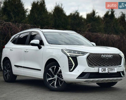 Белый Haval Jolion, объемом двигателя 1.5 л и пробегом 50 тыс. км за 16500 $, фото 5 на Automoto.ua