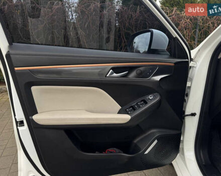 Белый Haval Jolion, объемом двигателя 1.5 л и пробегом 50 тыс. км за 16500 $, фото 47 на Automoto.ua