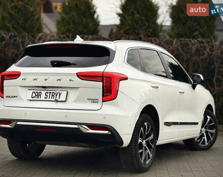 Белый Haval Jolion, объемом двигателя 1.5 л и пробегом 50 тыс. км за 16500 $, фото 2 на Automoto.ua