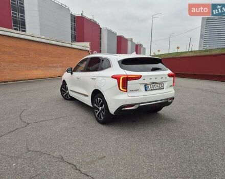 Белый Haval Jolion, объемом двигателя 1.5 л и пробегом 130 тыс. км за 13500 $, фото 1 на Automoto.ua