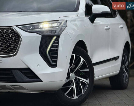 Белый Haval Jolion, объемом двигателя 1.5 л и пробегом 50 тыс. км за 16500 $, фото 15 на Automoto.ua