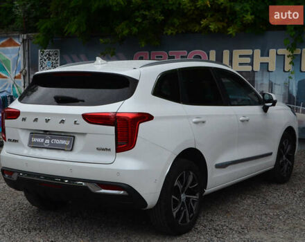 Белый Haval Jolion, объемом двигателя 1.5 л и пробегом 25 тыс. км за 16999 $, фото 7 на Automoto.ua