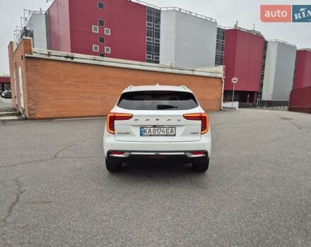 Белый Haval Jolion, объемом двигателя 1.5 л и пробегом 130 тыс. км за 13500 $, фото 6 на Automoto.ua