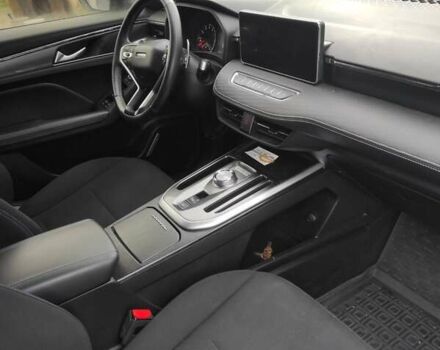 Черный Haval Jolion, объемом двигателя 1.5 л и пробегом 40 тыс. км за 18000 $, фото 17 на Automoto.ua