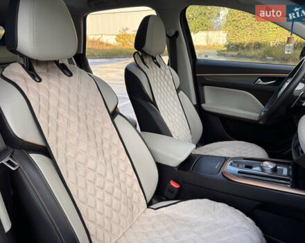 Чорний Haval Jolion, об'ємом двигуна 1.5 л та пробігом 55 тис. км за 18000 $, фото 23 на Automoto.ua