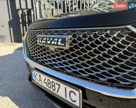 Черный Haval Jolion, объемом двигателя 1.5 л и пробегом 32 тыс. км за 20300 $, фото 2 на Automoto.ua