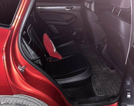 Красный Haval Jolion, объемом двигателя 1.5 л и пробегом 13 тыс. км за 19999 $, фото 6 на Automoto.ua