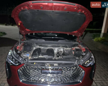 Красный Haval Jolion, объемом двигателя 1.5 л и пробегом 13 тыс. км за 19999 $, фото 20 на Automoto.ua