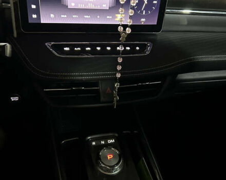 Красный Haval Jolion, объемом двигателя 1.5 л и пробегом 13 тыс. км за 19999 $, фото 15 на Automoto.ua