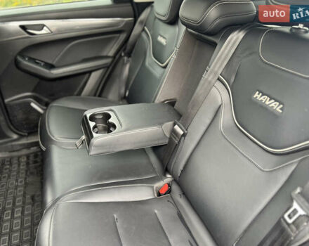 Серый Haval Jolion, объемом двигателя 1.5 л и пробегом 81 тыс. км за 16000 $, фото 29 на Automoto.ua