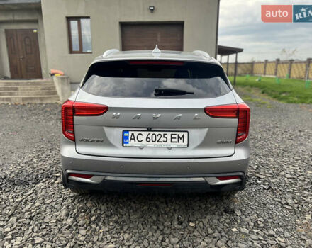 Серый Haval Jolion, объемом двигателя 1.5 л и пробегом 81 тыс. км за 16000 $, фото 7 на Automoto.ua