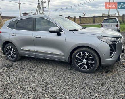 Серый Haval Jolion, объемом двигателя 1.5 л и пробегом 81 тыс. км за 16000 $, фото 3 на Automoto.ua
