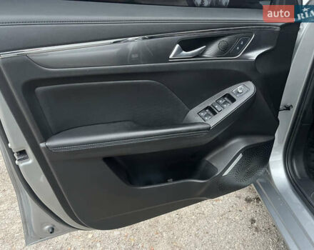 Серый Haval Jolion, объемом двигателя 1.5 л и пробегом 75 тыс. км за 15100 $, фото 11 на Automoto.ua