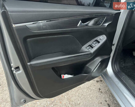 Серый Haval Jolion, объемом двигателя 1.5 л и пробегом 75 тыс. км за 15100 $, фото 10 на Automoto.ua