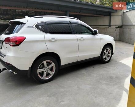 Белый Haval H2, объемом двигателя 1.5 л и пробегом 30 тыс. км за 15000 $, фото 5 на Automoto.ua
